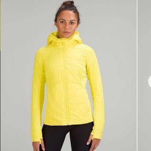 Lululemon Another Mile Jacket
Sonic Yellow size 4